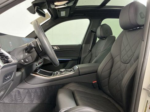 Certified 2025 BMW X5 xDrive50e w/ M Sport Package AWD/4WD image 26