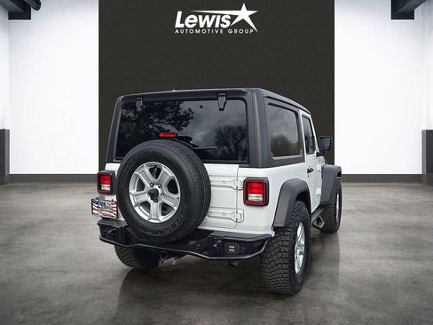 Used 2021 Jeep Wrangler Sport AWD/4WD image 4