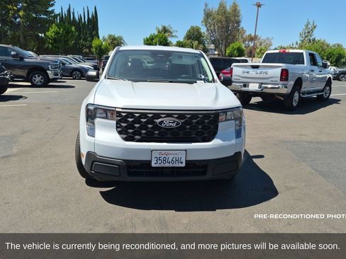Used 2025 Ford Maverick XL FWD image 2