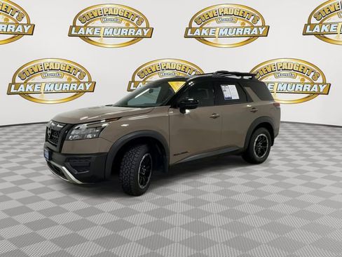 Used 2023 Nissan Pathfinder Rock Creek AWD/4WD image 7