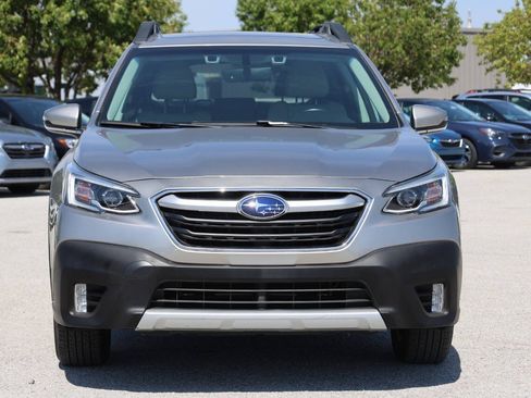 Used 2020 Subaru Outback Limited XT AWD/4WD image 2
