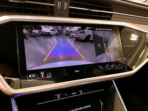 Used 2025 Audi RS 6 performance image 28