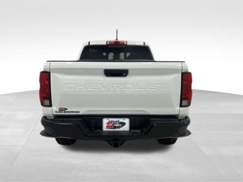 New 2026 Chevrolet Colorado Trail Boss AWD/4WD image 16