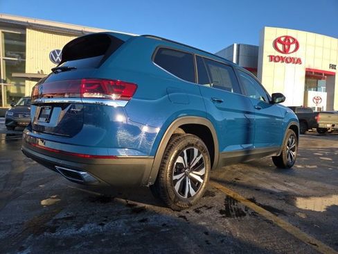 Used 2025 Volkswagen Atlas SE image 7