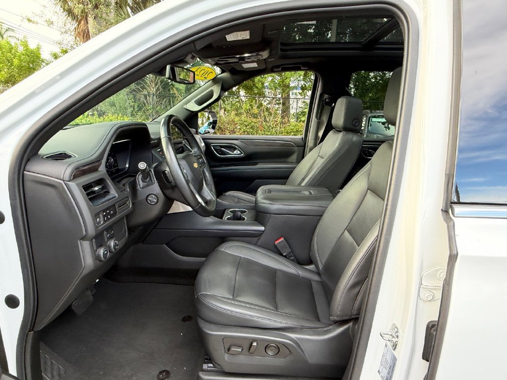 Used 2023 Chevrolet Tahoe LT w/ LT Signature Plus Package RWD image 9