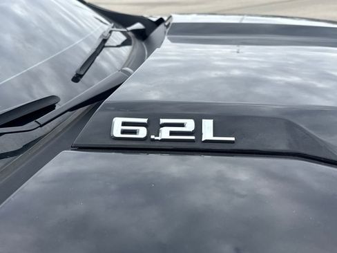 Used 2023 Chevrolet Silverado 1500 ZR2 w/ Technology Package image 10