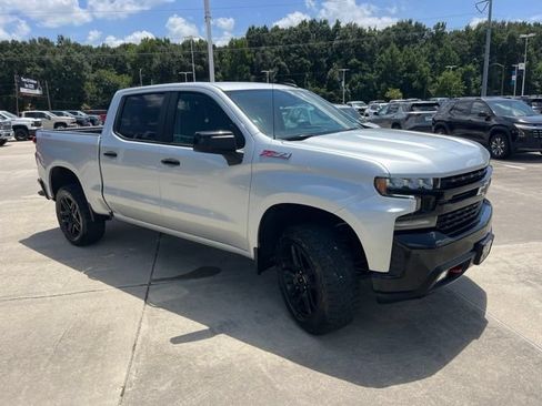 Used 2021 Chevrolet Silverado 1500 LT Trail Boss w/ Bed Protection Package AWD/4WD image 13