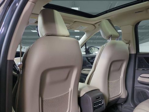 Certified 2022 Lincoln Corsair Reserve w/ Equipment Group 201A image 35