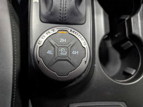 Certified 2023 Ford Bronco Black Diamond image 28