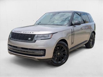 New 2025 Land Rover Range Rover SE