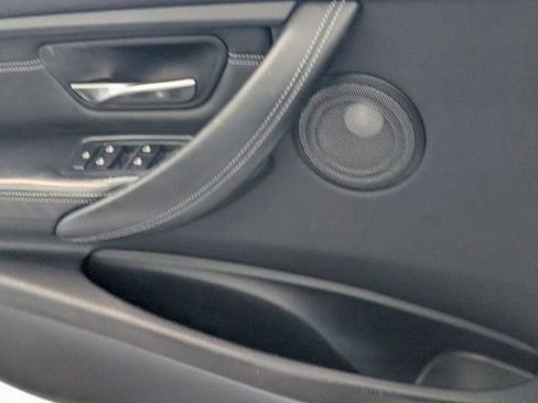 Used 2015 BMW M3 image 23