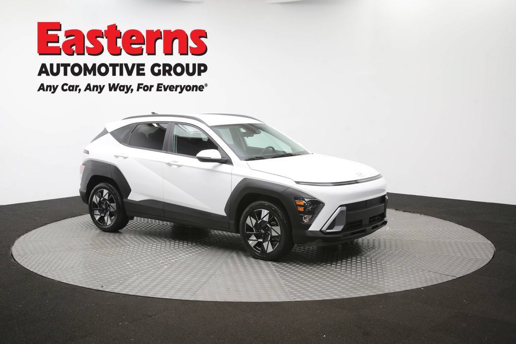 Used 2025 Hyundai Kona SEL FWD image 52