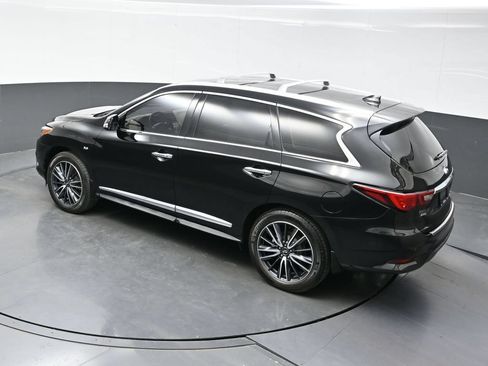Used 2020 INFINITI QX60 Luxe w/ Sensory Package AWD/4WD image 36