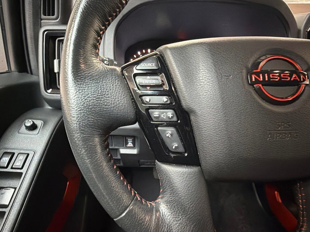 Used 2025 Nissan Frontier Pro-X w/ Pro Convenience Package RWD image 16