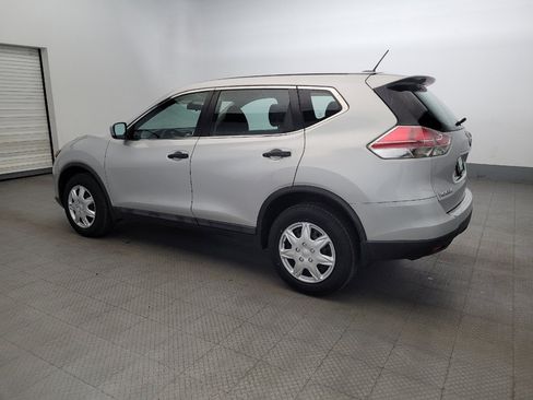 Used 2016 Nissan Rogue S image 3