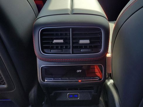 New 2026 Mercedes-Benz GLE 53 AMG 4MATIC image 14
