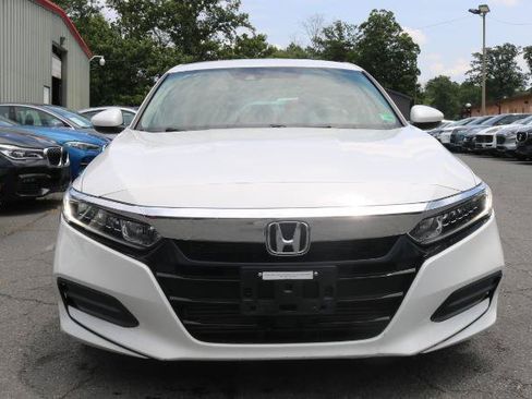 Used 2018 Honda Accord LX image 2