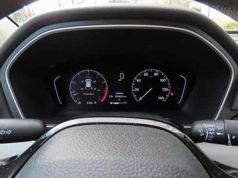 Certified 2023 Honda Pilot LX image 25