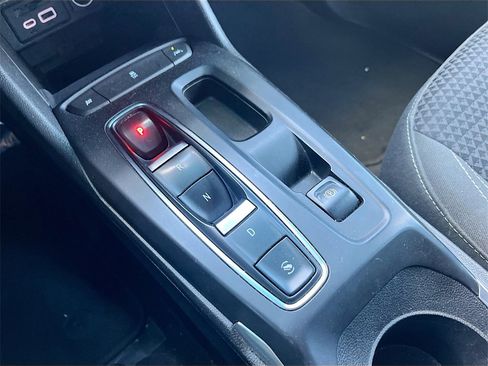 Used 2022 Chevrolet Bolt LT image 16