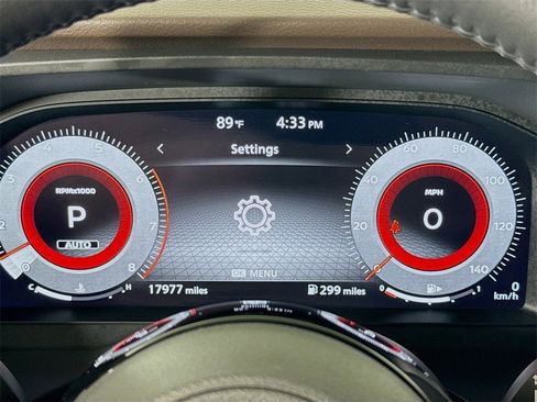 Used 2023 Nissan Rogue Platinum w/ Platinum Premium Package image 12