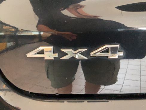 Used 2018 Jeep Compass Limited AWD/4WD image 46