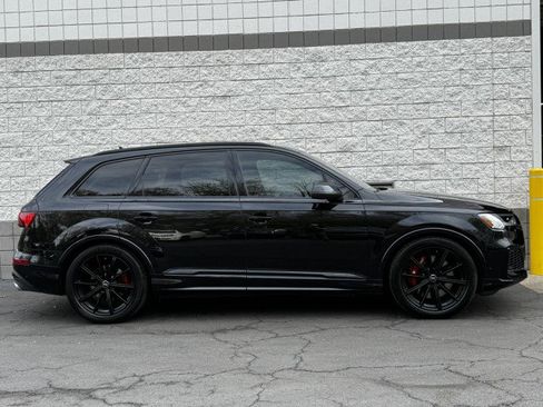 Used 2020 Audi SQ7 Premium Plus w/ Driver Assistance Package image 17