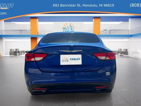 Used 2016 Chrysler 200 Limited FWD image 8