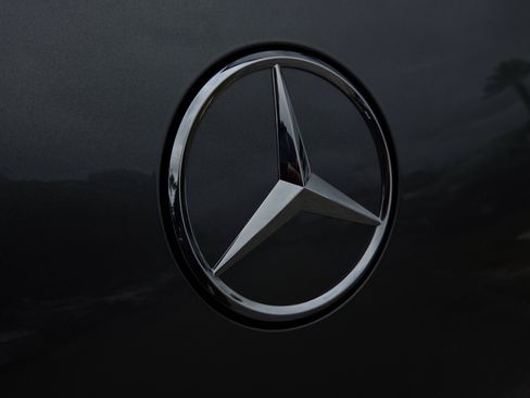 New 2026 Mercedes-Benz GLE 53 AMG 4MATIC Coupe image 39