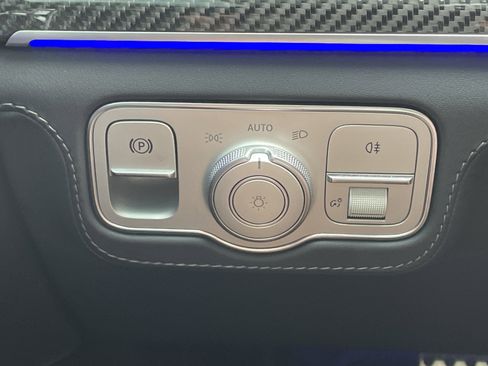 Certified 2025 Mercedes-Benz GLS 63 AMG 4MATIC image 25