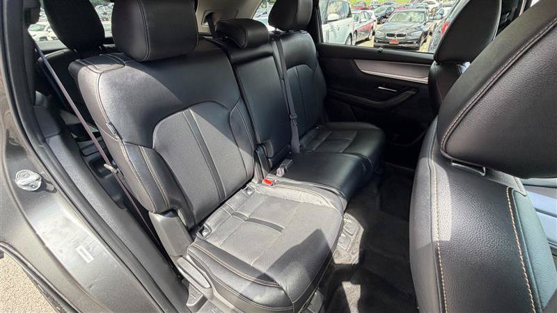 Used 2024 MAZDA CX-90 3.3 Turbo w/ Preferred Plus AWD/4WD image 23