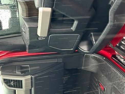 Used 2020 Ford F350 Lariat image 47