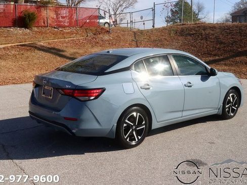 Used 2024 Nissan Sentra SV image 5