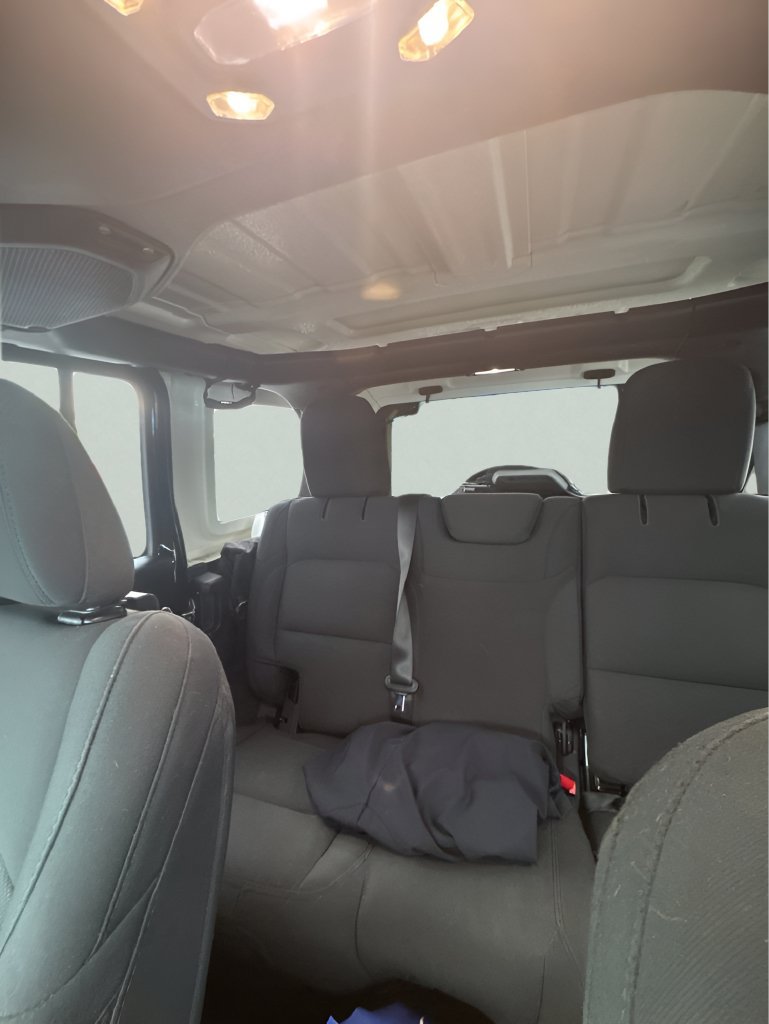 Used 2019 Jeep Wrangler Unlimited Sport S AWD/4WD image 9