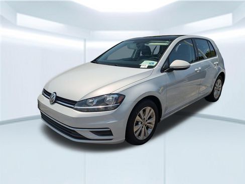 Used 2020 Volkswagen Golf 4-Door FWD image 1