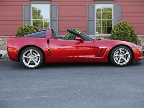 Used 2012 Chevrolet Corvette Grand Sport w/ 2LT Preferred Equipment Group RWD image 11
