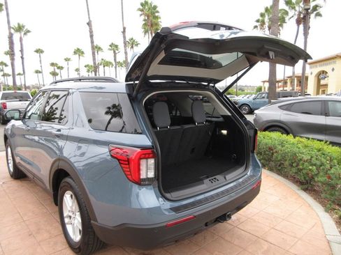 Used 2026 Ford Explorer Active RWD image 28