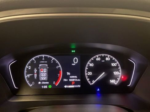 Certified 2025 Honda Pilot Touring image 9