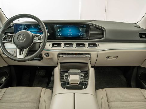 Used 2020 Mercedes-Benz GLE 350 4MATIC image 29