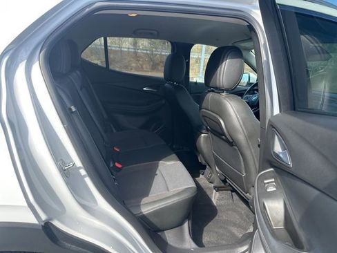 Used 2021 Buick Encore GX Select image 14