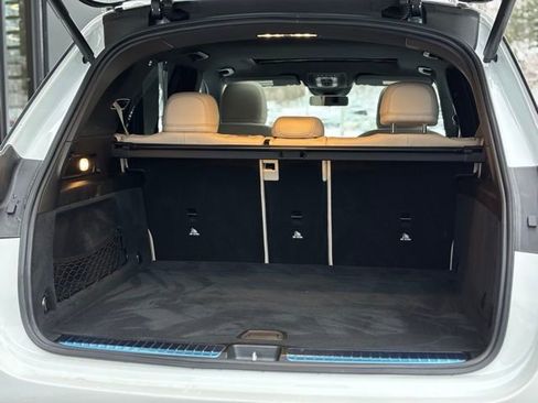 Used 2025 Mercedes-Benz GLE 450 4MATIC image 58