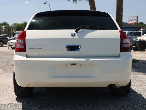 Used 2005 Dodge Magnum SE RWD image 5