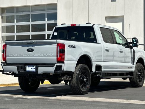 New 2026 Ford F250 XLT w/ XLT Premium Package AWD/4WD image 3