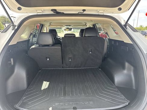 Used 2024 Kia Sportage EX FWD image 34