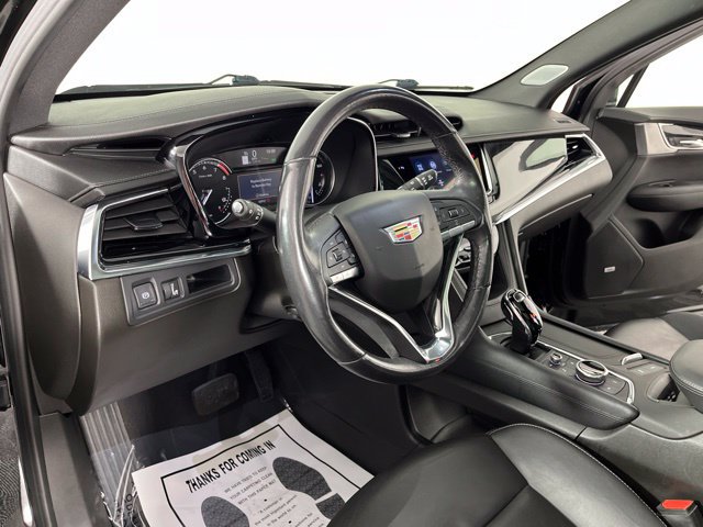 Used 2023 Cadillac XT6 Premium Luxury FWD image 21