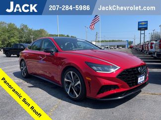 Used 2022 Hyundai Sonata SEL Plus w/ Preferred Accessory Package image 1