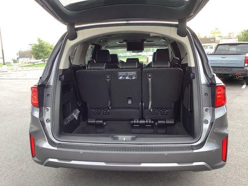 New 2026 Honda Odyssey Touring image 24