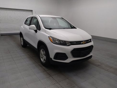 Used 2017 Chevrolet Trax LS AWD/4WD image 13