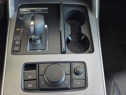 Used 2025 MAZDA CX-70 Plug-In Hybrid w/ Premium Plus image 16