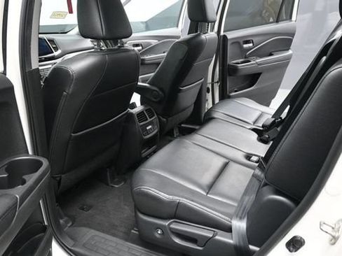 Used 2017 Honda Pilot EX-L image 13