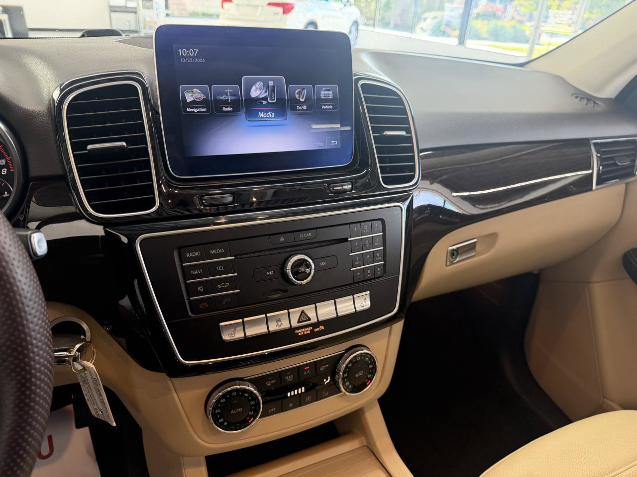 Used 2018 Mercedes-Benz GLE 350 4MATIC image 13